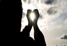 中国球员张帅与网球相伴30年——“无论输赢，都要坚定做自己”人民日报.